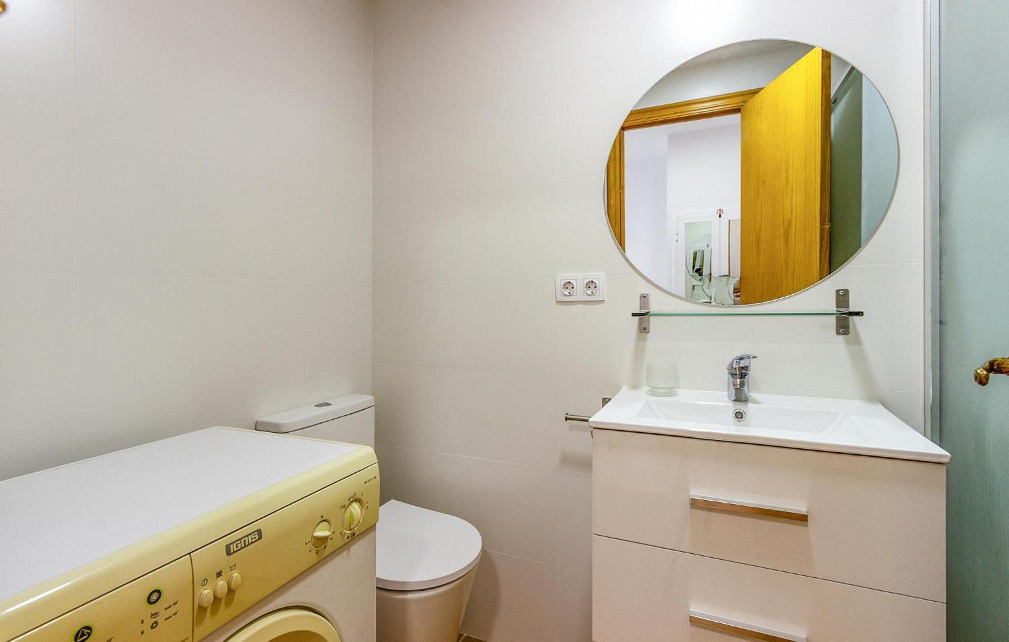 2 Bedroom Awesome Home In Santa Pola Esterno foto