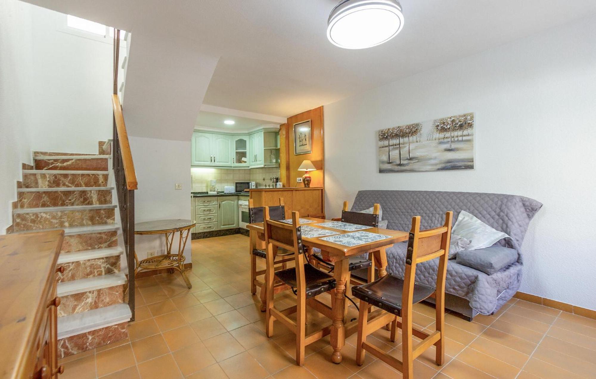 2 Bedroom Awesome Home In Santa Pola Esterno foto