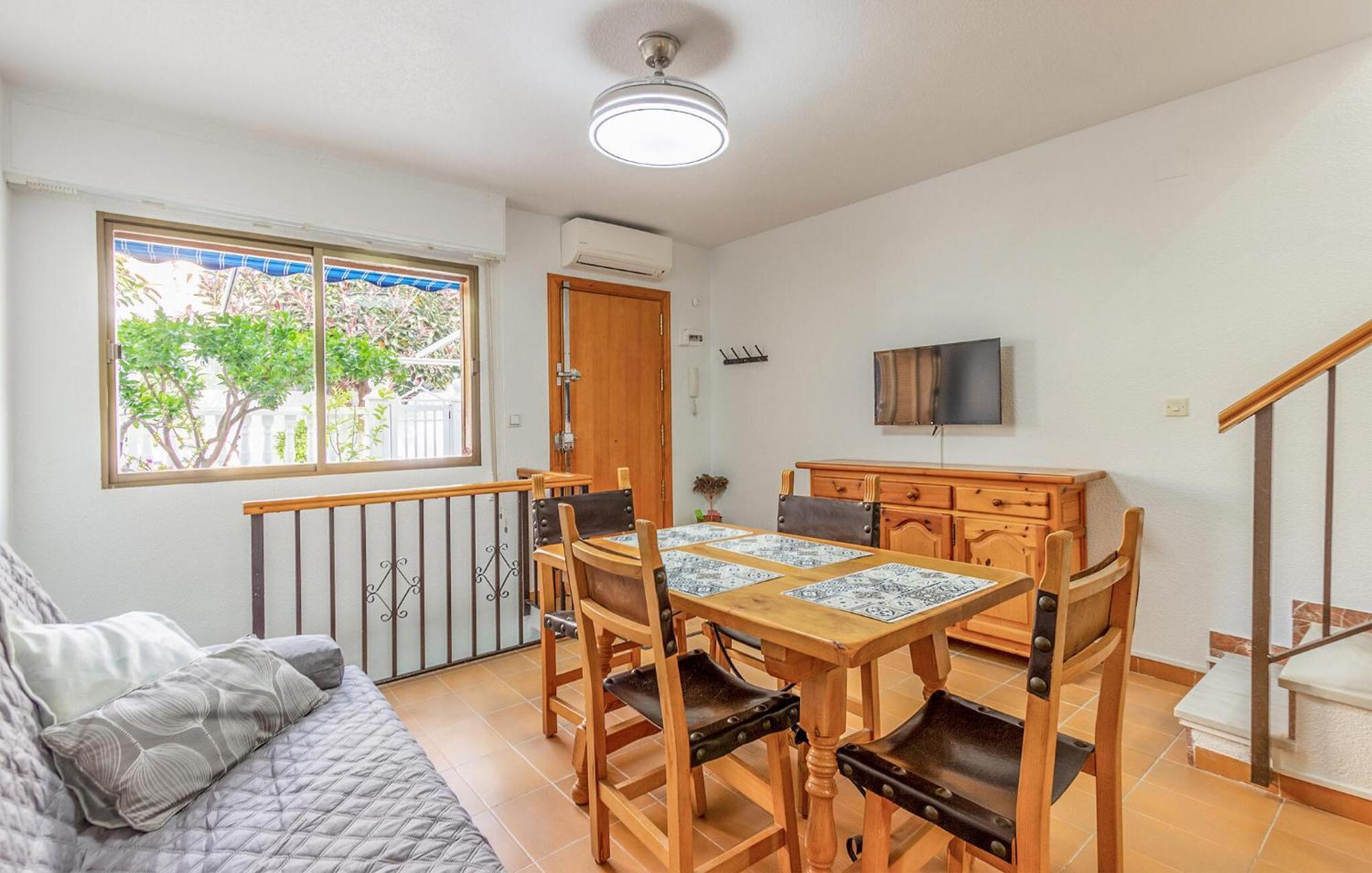 2 Bedroom Awesome Home In Santa Pola Esterno foto